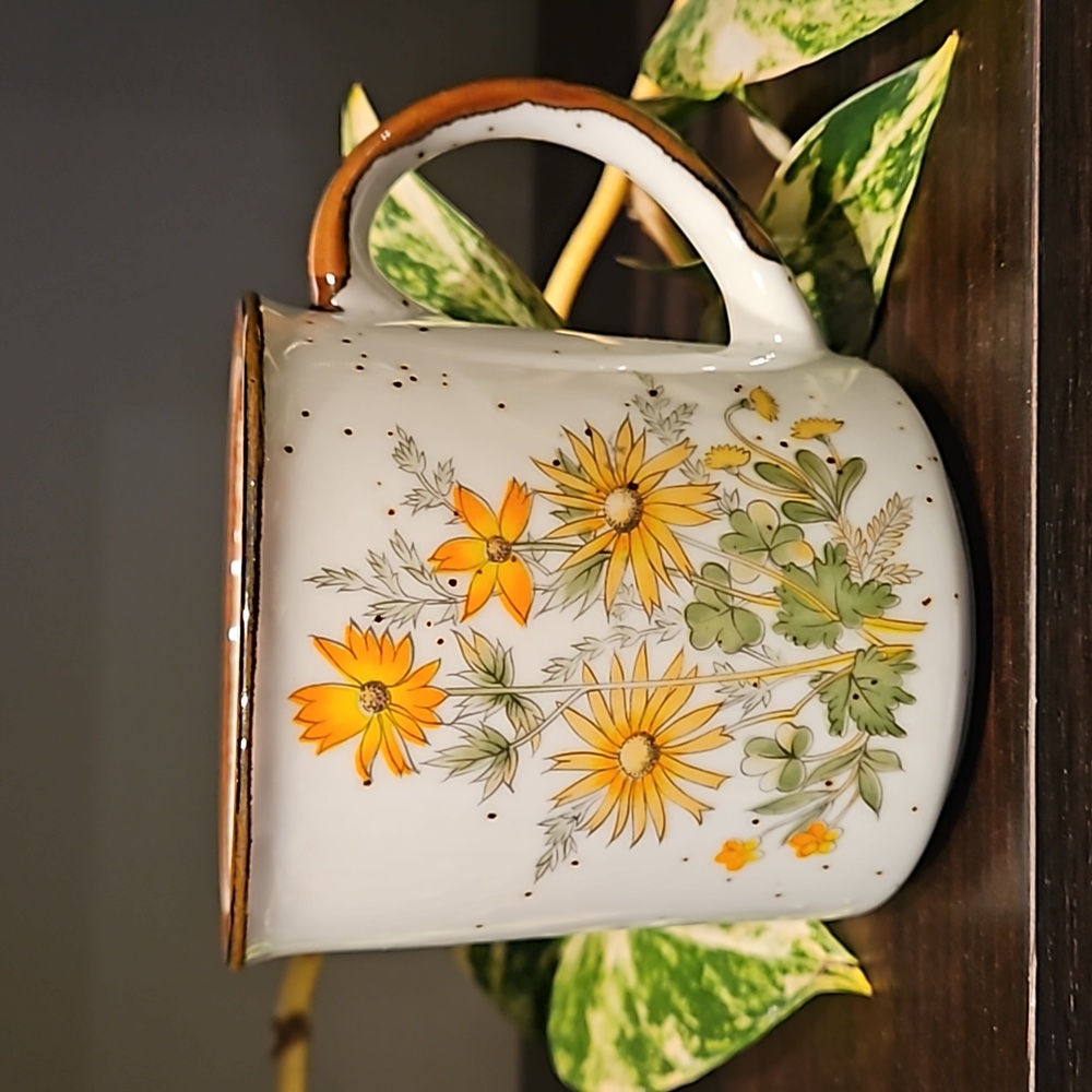 Mid-Century Speckled Japanese Stoneware Mug